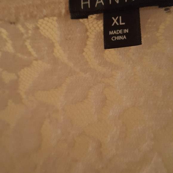 sweater - Picture 2 of 3